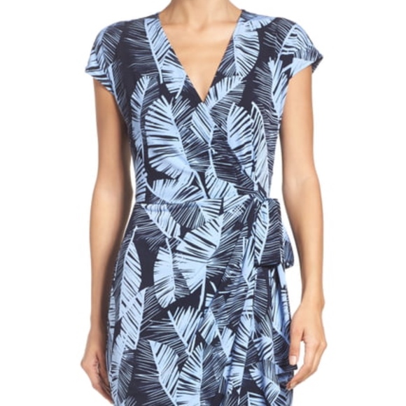 Maggy London Dresses & Skirts - Baggy London Palm Leaf Wrap Dress